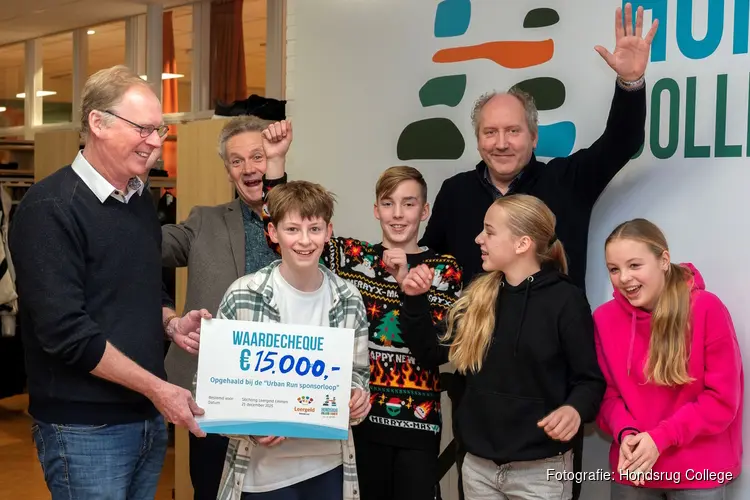 Hondsrug College haalt 15.000 euro op voor Stichting Leergeld met Urban Run