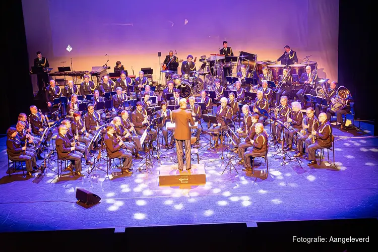 Nieuwe theatershow Nederlands Politieorkest in Atlas Theater Emmen