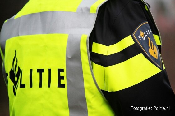 Oud-politieambtenaar uit Drenthe aangehouden vanwege omkoping, schending ambtsgeheim en computervredebreuk