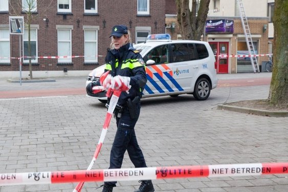 Overleden persoon aangetroffen in water in Emmen